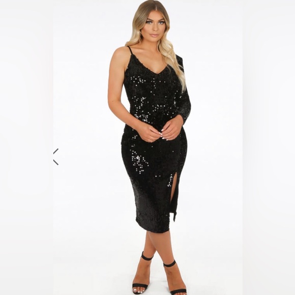 New with tags Black Sequin One Shoulder Midi Dress With Split - Picture 3 of 10